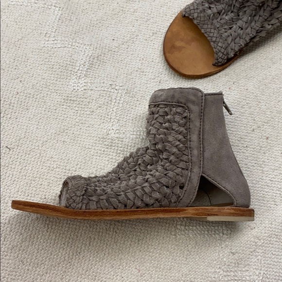 free people black sandals